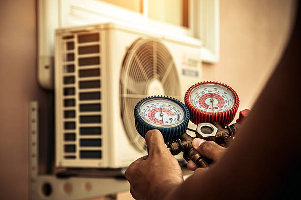 Professional Ductwork Repair technician working in Levittown, NY
